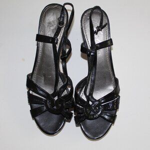 Charles David Black Leather Wedge Sandals – Size 11